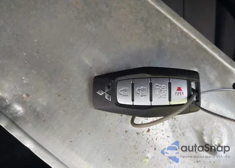 2024 Mitsubishi Outlander Se 2.5 2Wd/Se Black Edition S-Awc/Se Black Edition W/Pano Roof S-Awc from USA, damaged, VIN JA4J3VA83RZ080474